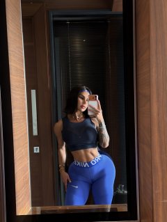 Full gallery of Jolie fitness model