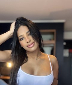 Bella Party Girl Brazilian 🌸