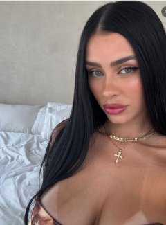 Full gallery of ANNA 👀🥳 SEXY PARTY