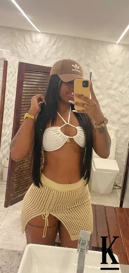 stories-slider-content