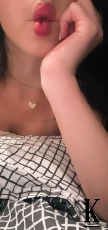 stories-slider-content