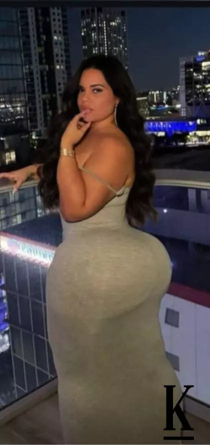 stories-slider-content