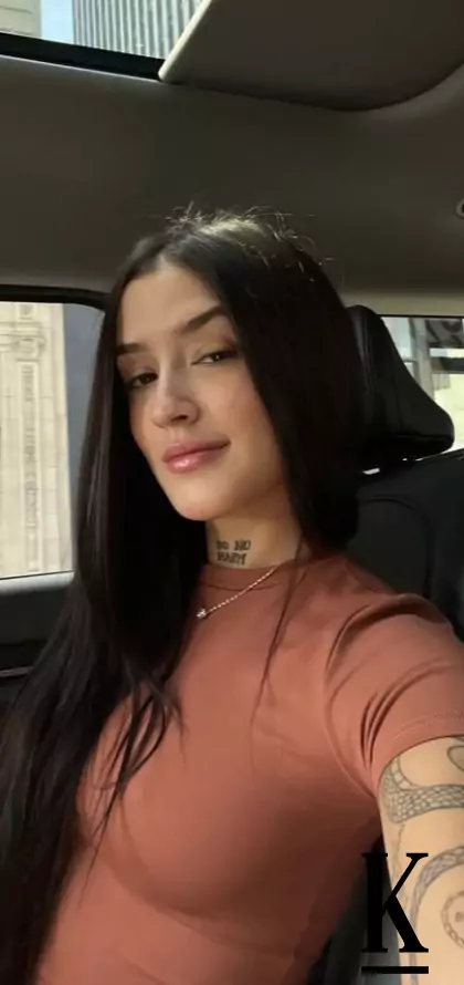 stories-slider-content