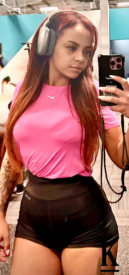 stories-slider-content