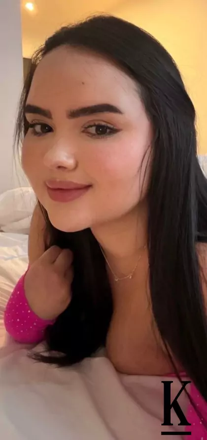 stories-slider-content