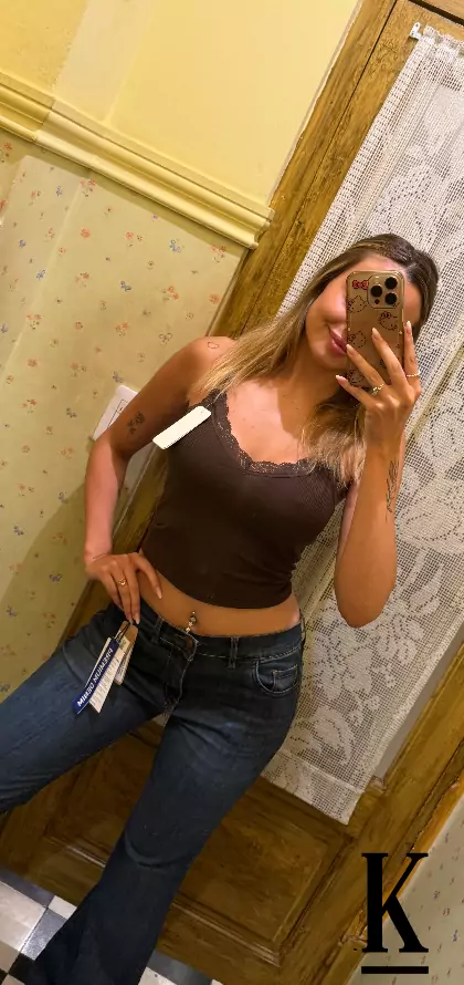 stories-slider-content