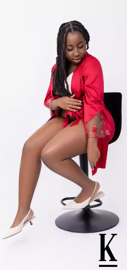 stories-slider-content