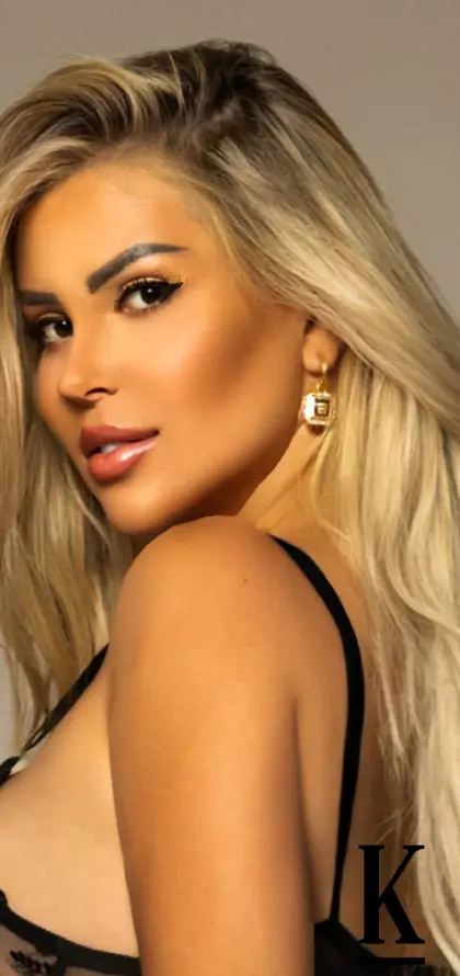 stories-slider-content