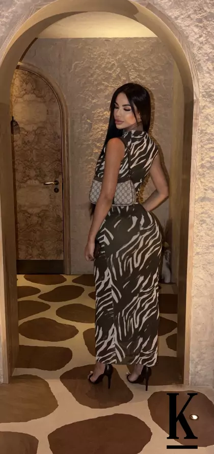 stories-slider-content