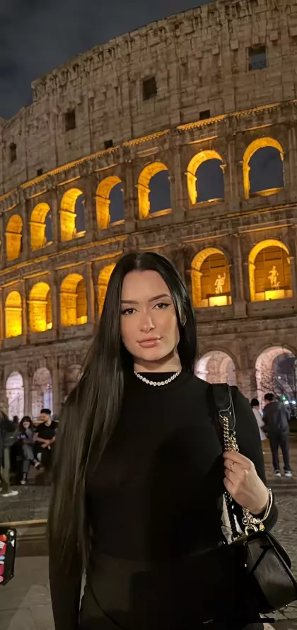 stories-slider-content