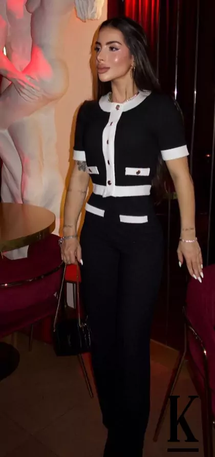 stories-slider-content