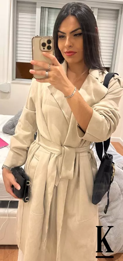 stories-slider-content