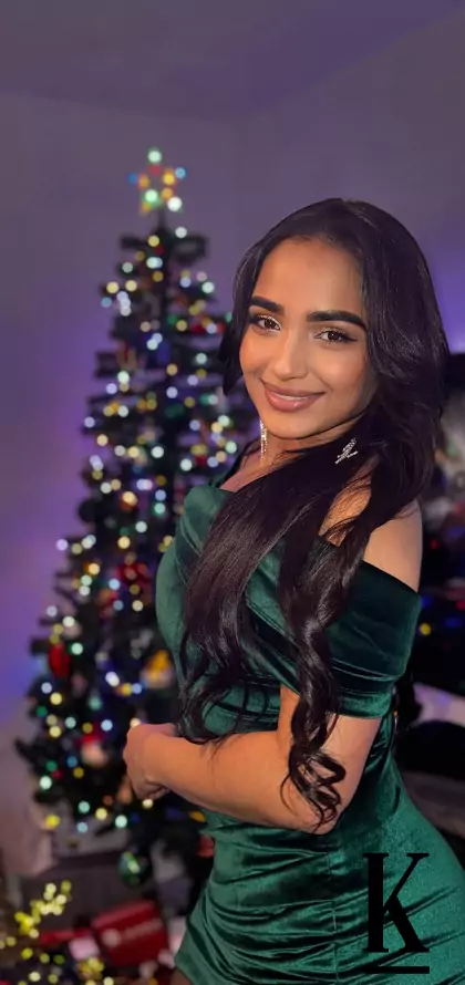 stories-slider-content