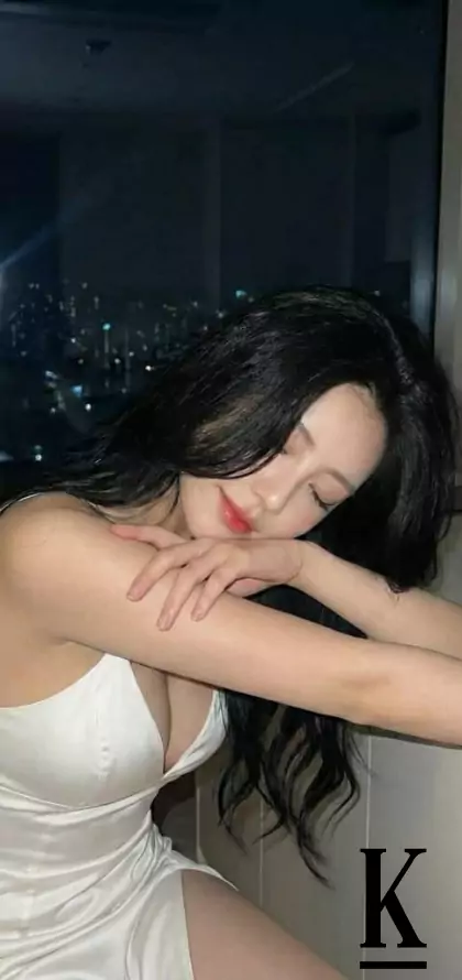 stories-slider-content