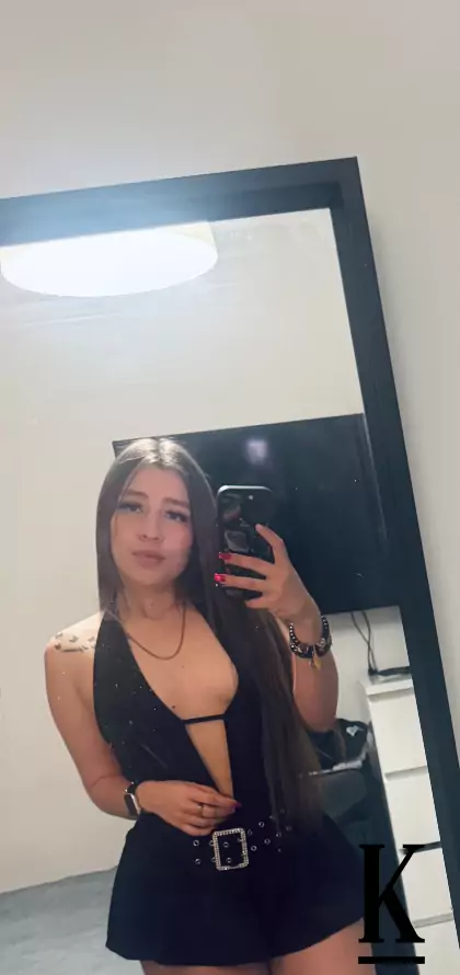 stories-slider-content