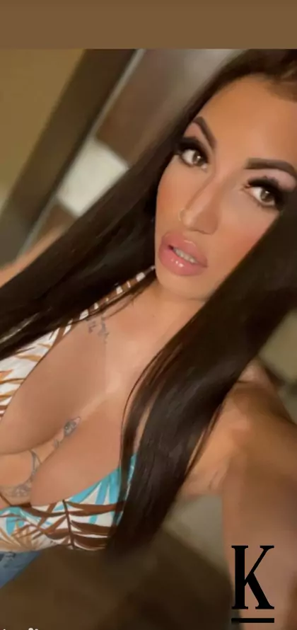 stories-slider-content