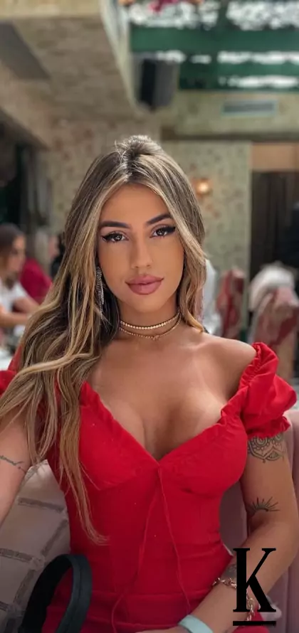 stories-slider-content