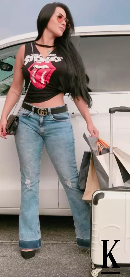 stories-slider-content