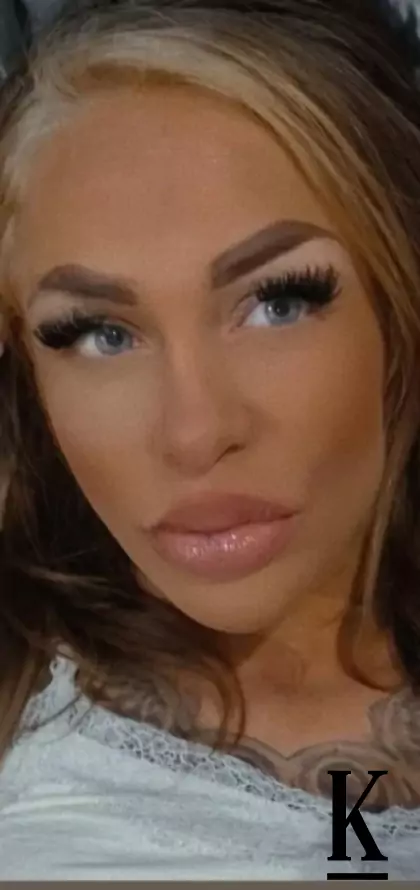 stories-slider-content