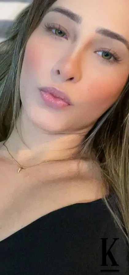 stories-slider-content