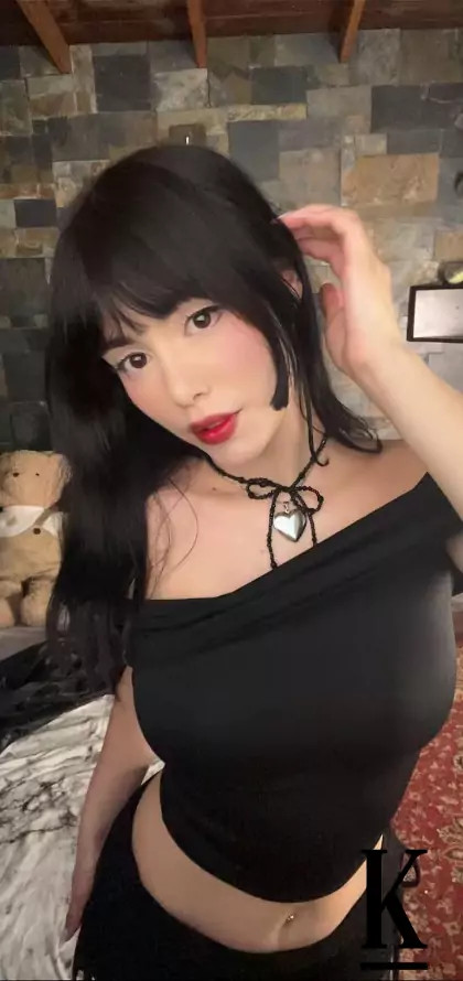 stories-slider-content