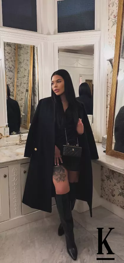 stories-slider-content