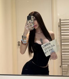 Megan - Photo gallery